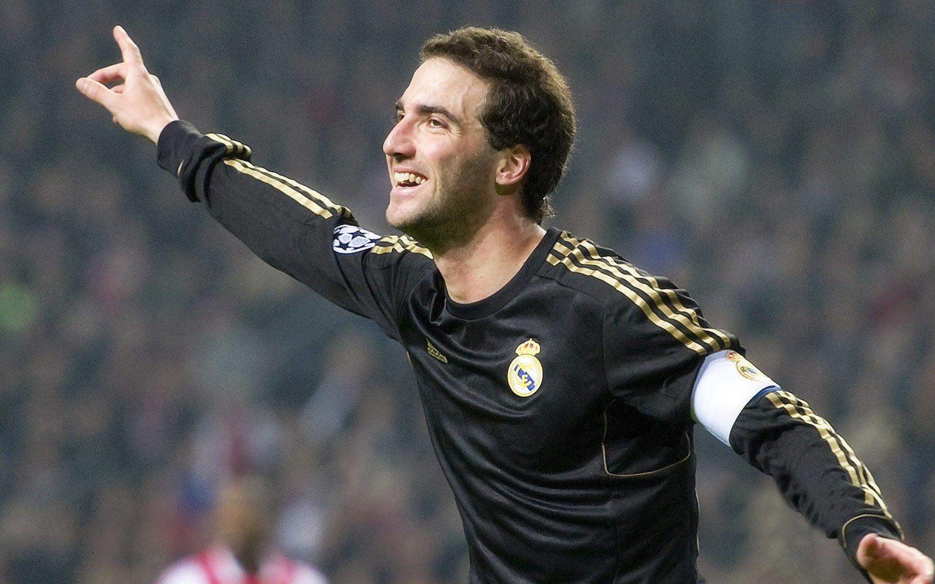 巴西骑手大卫·阿尔维斯在巴黎奥运会盛装舞步比赛中获得第十三名，创造个人最佳成绩。